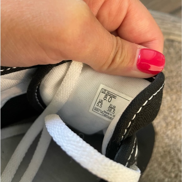 NWOT VANS Authentic Black Shoes - Picture 7 of 8